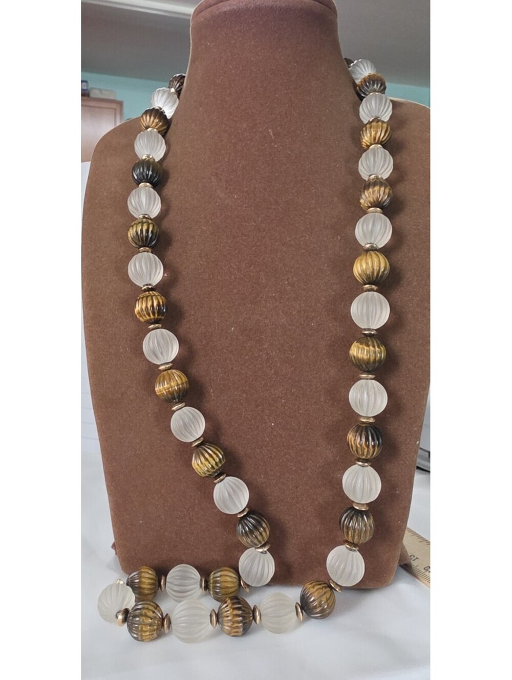 Vintage 14k Closure N Spacers. Tigers Eye N Frosty Quartz Beads Necklace 28"